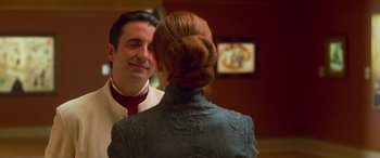 Movie still from “Ocean's Eleven” (2001), directed by Steven Soderbergh – A man and a woman are talking to each other; Close Up shot, Over the shoulder angle