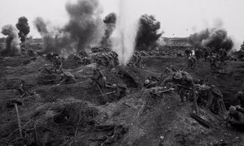 Movie still from “Paths of Glory” (1957), directed by Stanley Kubrick – A black - and - white photo of a group of soldiers in a field; Extreme Wide shot, High angle