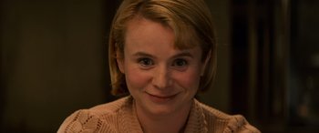 Movie still from “Red Dragon” (2002), directed by Brett Ratner – A person with short blonde hair; Close Up shot, High angle