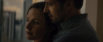 Movie still from “Reminiscence” (2021), directed by Lisa Joy – A man and a woman looking at something in the distance; Close Up shot, Over the shoulder angle