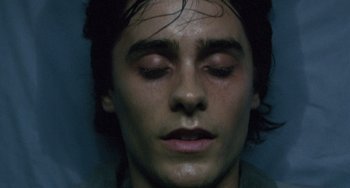 Movie still from “Requiem for a Dream” (2000), directed by Darren Aronofsky – Extreme Close Up shot, Overhead angle