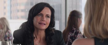 Movie still from “San Andreas” (2015), directed by Brad Peyton – A person sitting in a room; Close Up shot, Over the shoulder angle