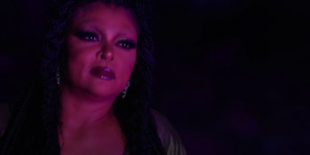 Movie still from “Savage x Fenty Show Vol. 4” (2022), directed by Alex Rudzinski – A person with long hair; Close Up shot, Low angle