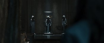 Movie still from “Scream VI” (2023), directed by Matt Bettinelli-Olpin – A group of people standing in front of a mirror; Wide shot, Low angle