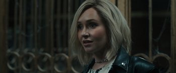 Movie still from “Scream VI” (2023), directed by Matt Bettinelli-Olpin – A person wearing a leather jacket; Close Up shot, Over the shoulder angle