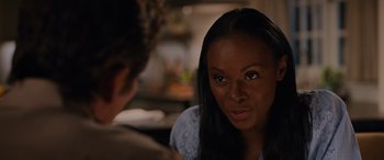 Movie still from “Sonic the Hedgehog” (2020), directed by Jeff Fowler – A woman sitting in front of another woman in front of a mirror; Close Up shot, Over the shoulder angle