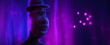 Movie still from “Soul” (2020), directed by Kemp Powers – A person wearing glasses and a hat; Close Up shot, Low angle