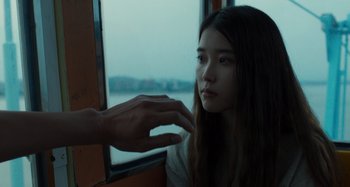 Movie still from “Broker” (2022), directed by Kore-eda Hirokazu – Close Up shot, Over the shoulder angle