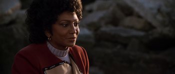 Movie still from “Star Trek IV: The Voyage Home” (1986), directed by Leonard Nimoy – A person wearing a jacket; Close Up shot, Over the shoulder angle