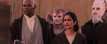 Movie still from “Star Wars: Episode I - The Phantom Menace” (1999), directed by George Lucas – A woman and two men in star wars costumes; Medium shot, Over the shoulder angle