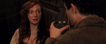 Movie still from “Stardust” (2007), directed by Matthew Vaughn – A man and a woman looking at each other; Close Up shot, Over the shoulder angle