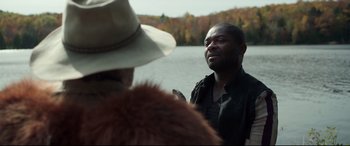 Movie still from “Chaos Walking” (2021), directed by Doug Liman – Medium shot, Over the shoulder angle