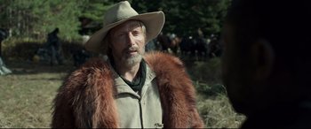 Movie still from “Chaos Walking” (2021), directed by Doug Liman – Close Up shot, Over the shoulder angle