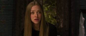 Movie still from “Ted 2” (2015), directed by Seth MacFarlane – A person with long brown hair; Close Up shot, Over the shoulder angle