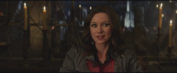 Movie still from “The Divergent Series: Insurgent” (2015), directed by Robert Schwentke – A person with long hair; Close Up shot, Over the shoulder angle