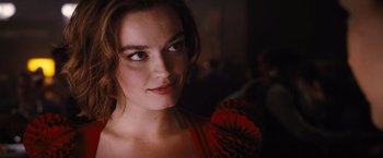 Movie still from “Death on the Nile” (2022), directed by Kenneth Branagh – Close Up shot, Over the shoulder angle