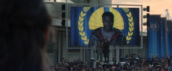 Movie still from “The Hunger Games: Catching Fire” (2013), directed by Francis Lawrence – Wide shot, Over the shoulder angle