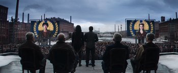 Movie still from “The Hunger Games: Catching Fire” (2013), directed by Francis Lawrence – Wide shot, Over the shoulder angle