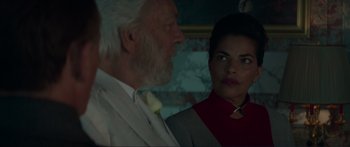 Movie still from “The Hunger Games: Mockingjay - Part 1” (2014), directed by Francis Lawrence – A man and a woman are looking at each other; Close Up shot, Over the shoulder angle