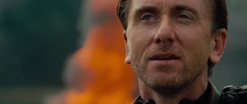 Movie still from “The Incredible Hulk” (2008), directed by Louis Leterrier – A person looking up at the sky; Close Up shot, Low angle