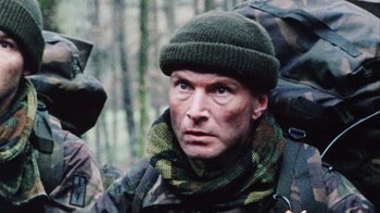 Movie still from “Dog Soldiers” (2002), directed by Neil Marshall – Close Up shot, Low angle