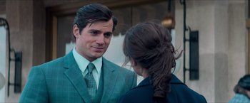 Movie still from “The Man from U.N.C.L.E.” (2015), directed by Guy Ritchie – A man and a woman talking to each other; Close Up shot, Over the shoulder angle