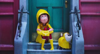Movie still from “The Secret Life of Pets” (2016), directed by Chris Renaud – A woman in a yellow raincoat sitting next to a dog; Wide shot, Low angle