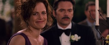 Movie still from “The Twilight Saga: Breaking Dawn - Part 1” (2011), directed by Bill Condon – A man and a woman standing next to each other in front of each other; Close Up shot, Over the shoulder angle