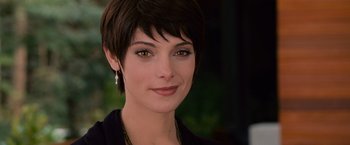 Movie still from “The Twilight Saga: Breaking Dawn - Part 2” (2012), directed by Bill Condon – A person with short brown hair; Close Up shot, Over the shoulder angle