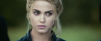 Movie still from “The Twilight Saga: Eclipse” (2010), directed by David Slade – A person wearing a black shirt; Close Up shot, Over the shoulder angle