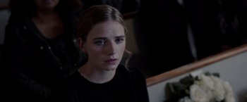 Movie still from “The Unholy” (2021), directed by Evan Spiliotopoulos – A young woman is looking into the camera; Close Up shot, Over the shoulder angle