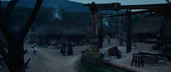 Movie still from “Eragon” (2006), directed by Stefen Fangmeier – Extreme Wide shot, High angle