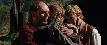 Movie still from “Eragon” (2006), directed by Stefen Fangmeier – Close Up shot, Over the shoulder angle