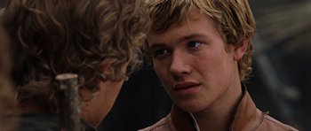 Movie still from “Eragon” (2006), directed by Stefen Fangmeier – Close Up shot, Over the shoulder angle