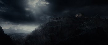 Movie still from “Eragon” (2006), directed by Stefen Fangmeier – Extreme Wide shot, Low angle