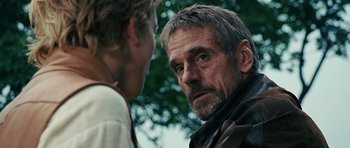 Movie still from “Eragon” (2006), directed by Stefen Fangmeier – Close Up shot, Over the shoulder angle