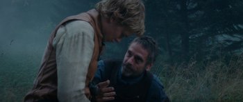 Movie still from “Eragon” (2006), directed by Stefen Fangmeier – Medium shot, Over the shoulder angle