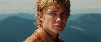 Movie still from “Eragon” (2006), directed by Stefen Fangmeier – Close Up shot, Low angle