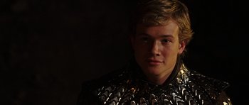 Movie still from “Eragon” (2006), directed by Stefen Fangmeier – Close Up shot, Over the shoulder angle