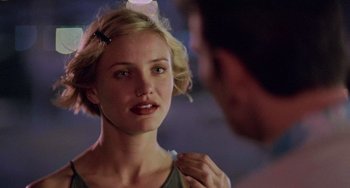 Movie still from “There's Something About Mary” (1998), directed by Bobby Farrelly – A person in a mirror; Close Up shot, Over the shoulder angle