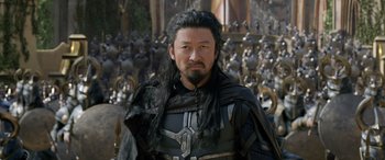 Movie still from “Thor: Ragnarok” (2017), directed by Taika Waititi – Close Up shot, Over the shoulder angle