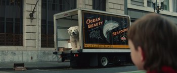 Movie still from “Timmy Failure: Mistakes Were Made” (2020), directed by Tom McCarthy – A polar bear sitting in the back of a delivery truck; Wide shot, Low angle
