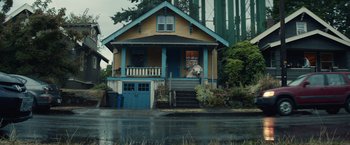 Movie still from “Timmy Failure: Mistakes Were Made” (2020), directed by Tom McCarthy – A house that has a horse on the front of the house; Wide shot, Low angle