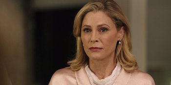 Movie still from “Totally Killer” (2023), directed by Nahnatchka Khan – A person wearing a pink jacket; Close Up shot, Over the shoulder angle