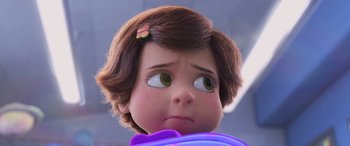 Movie still from “Toy Story 4” (2019), directed by Josh Cooley – A child's face with a flower on it's head; Close Up shot, Low angle