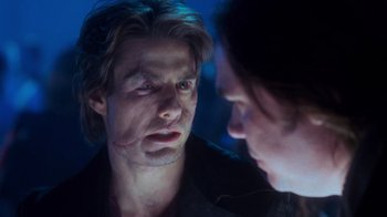 Movie still from “Vanilla Sky” (2001), directed by Cameron Crowe – A man and a woman looking into each other's eyes; Close Up shot, Over the shoulder angle