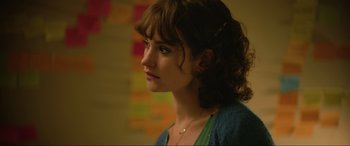 Movie still from “Yesterday” (2019), directed by Danny Boyle – A person wearing a blue shirt; Close Up shot, Over the shoulder angle