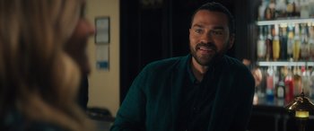 Movie still from “Your Place or Mine” (2023), directed by Aline Brosh McKenna – A person sitting in a room; Close Up shot, Over the shoulder angle