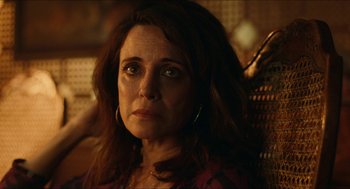 Movie still from “Euphoria” (2019), created by Sam Levinson – A person sitting in a chair; Close Up shot, Over the shoulder angle