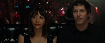 Movie still from “Celeste & Jesse Forever” (2012), directed by Lee Toland Krieger – A woman and a man sitting next to each other; Close Up shot, Over the shoulder angle